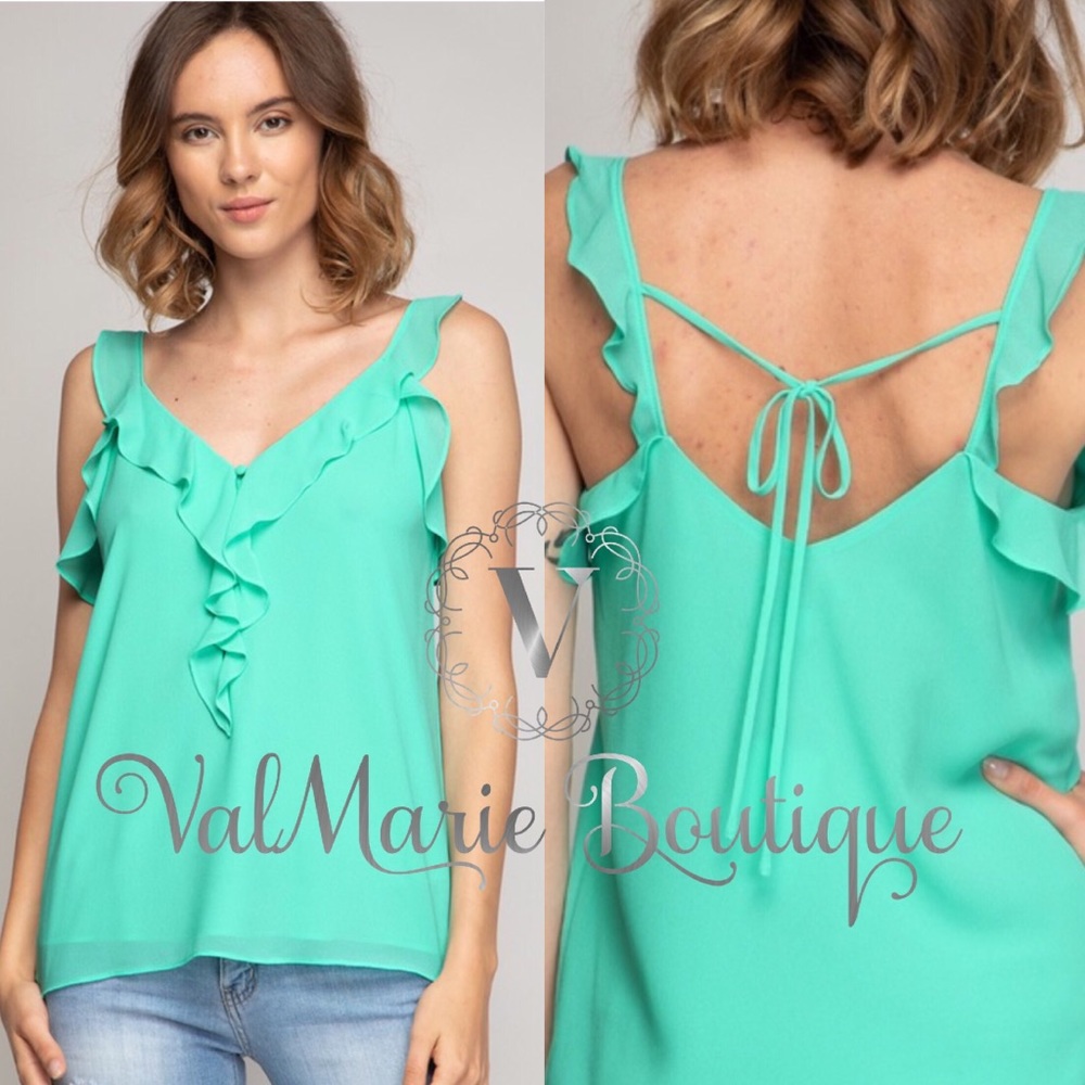 ONLY 3 LEFT! Mint premium blouse